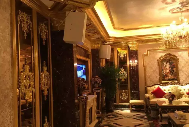 哈尔滨市顶级ktv(名人汇)55寸液晶拼接屏